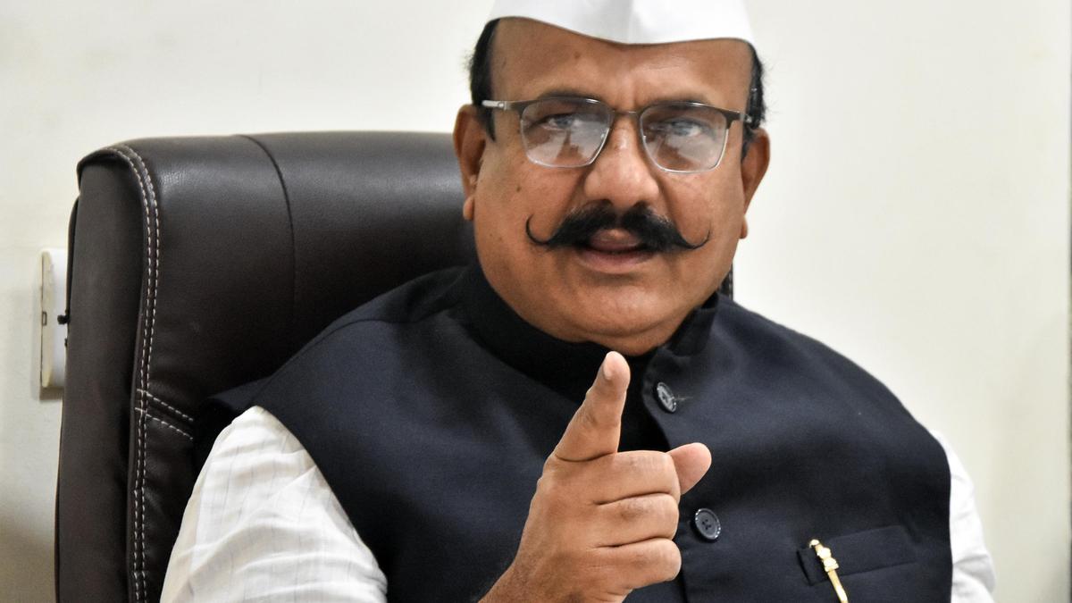 Battleground Baramati: Pawars want Congress to withdraw candidate, CM calls Maharashtra Congress president Sapkal too