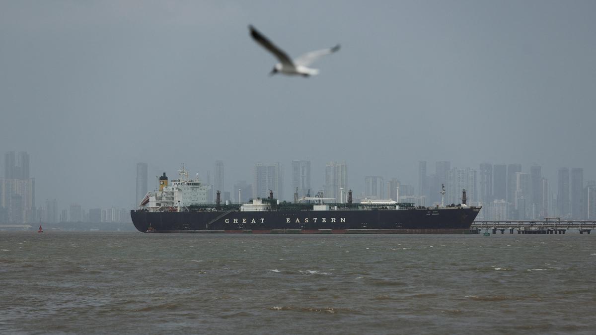 Iranian crude returns to India after seven years as tankers dock at key ports