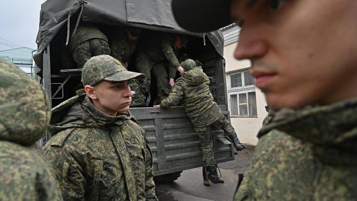 Russia and Ukraine set to begin Easter truce