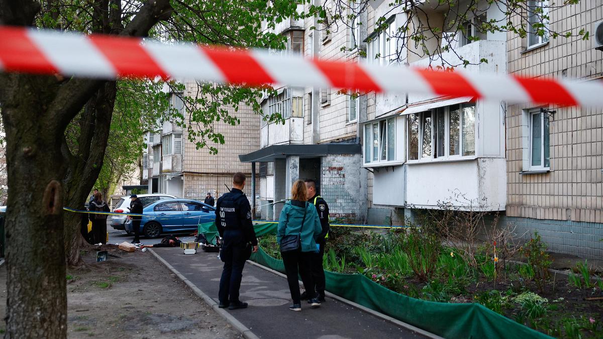 Mass shooting in Kyiv leaves 6 dead before police kill gunman