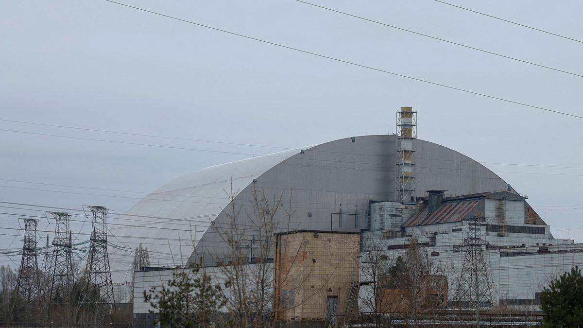 Ukraine says some Russian missiles fly near Chornobyl, risking major accident