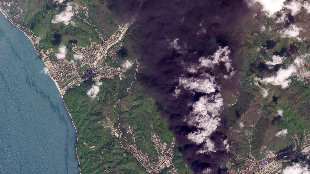 Four dead in Russia, Ukraine after exchange of drone strikes