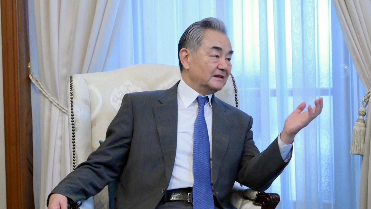 China’s FM talks to Rubio, says Taiwan ‘biggest risk’ in ties