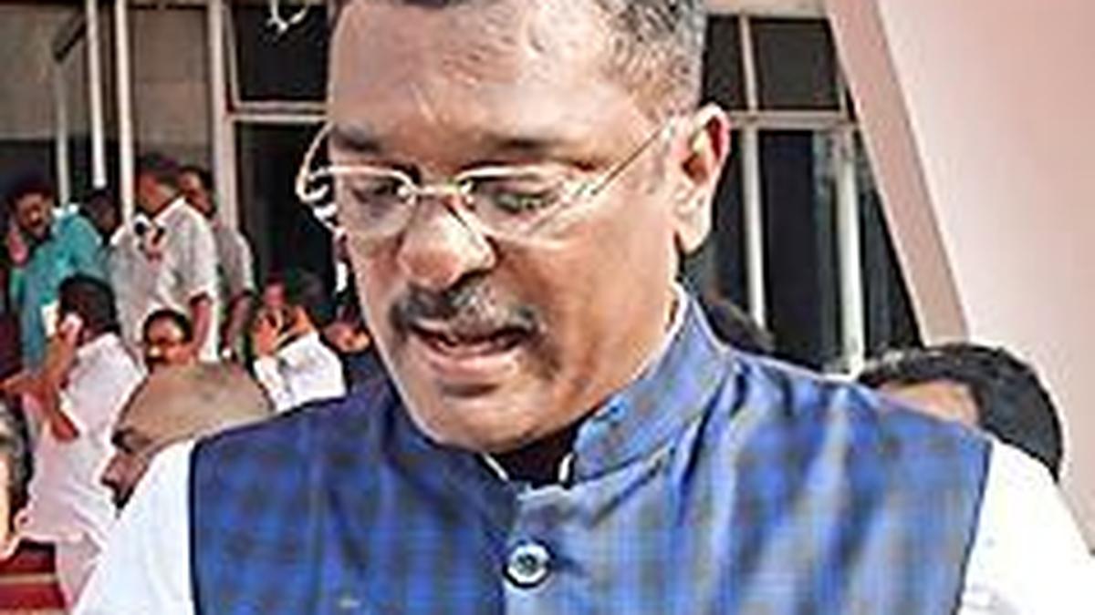 Marathi made mandatory for auto, taxi drivers in Maharashtra from May 1