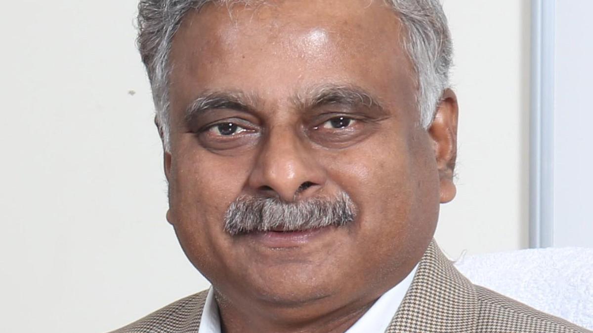 A distinguished alumnus’s trip down memory lane