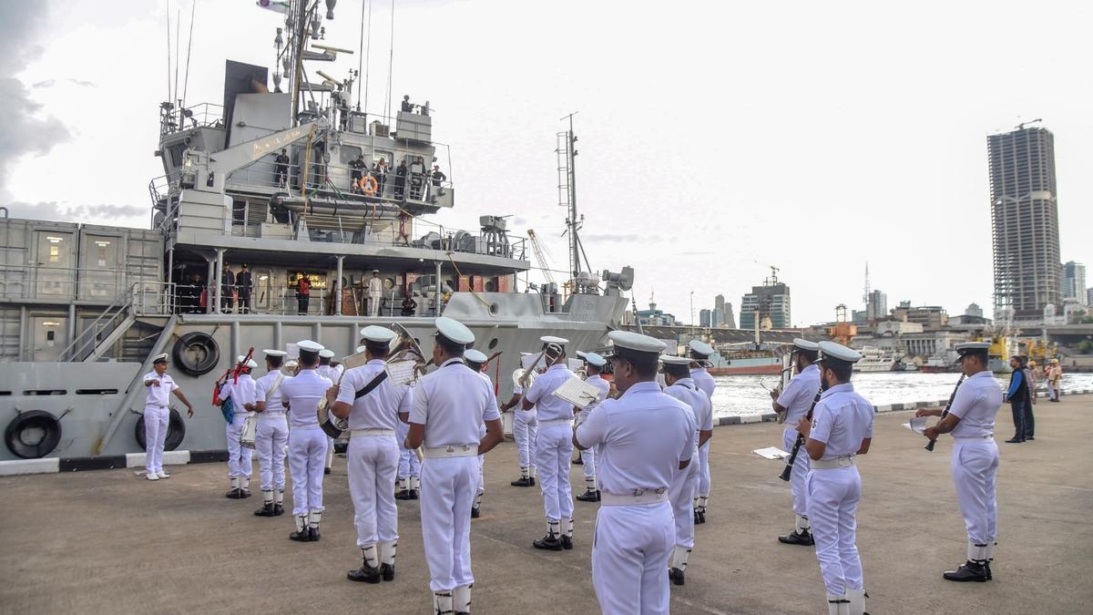 India–Sri Lanka maritime ties strengthened through IN–SLN DIVEX 2026