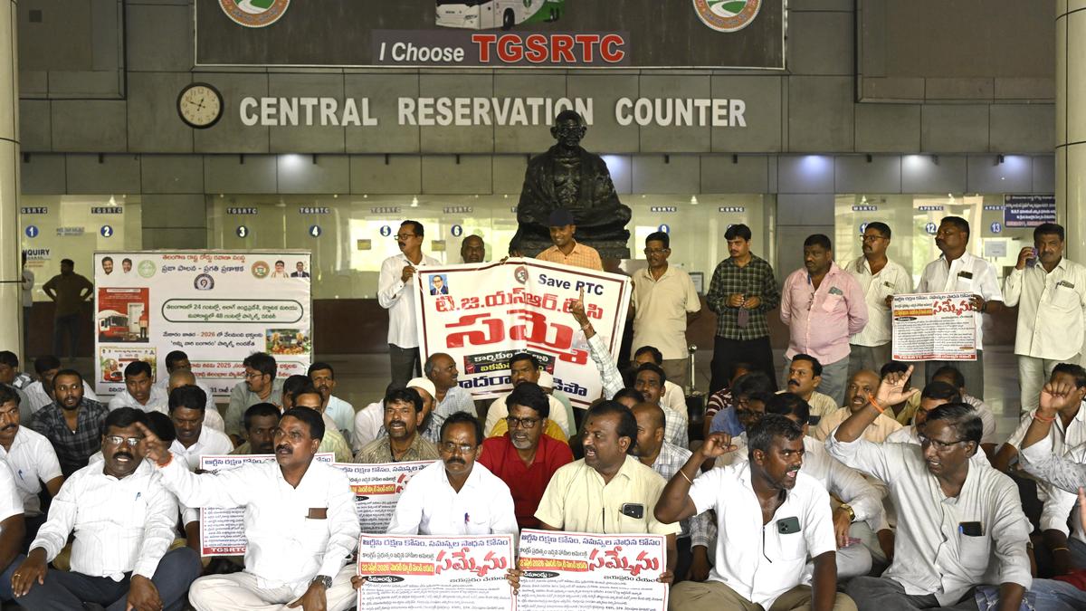 Tempers rise on second day of stir as Telangana RTC calls for temporary driver applications
