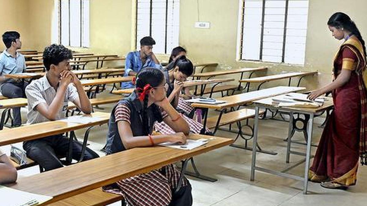 Third language row: Demand for clarification from Karnataka Education Department