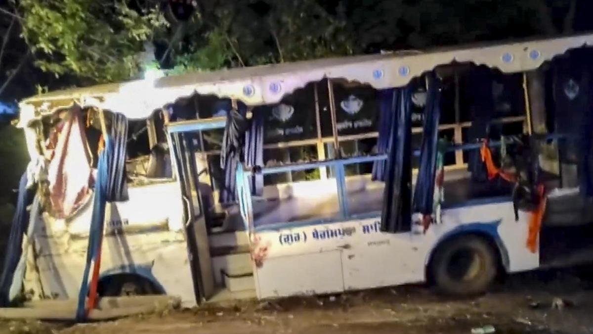 Six pilgrims killed as bus overturns in Punjab