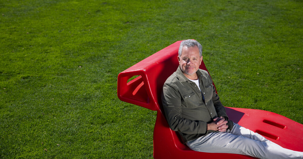 After Prison, a Financial Titan Plots an Unlikely Comeback