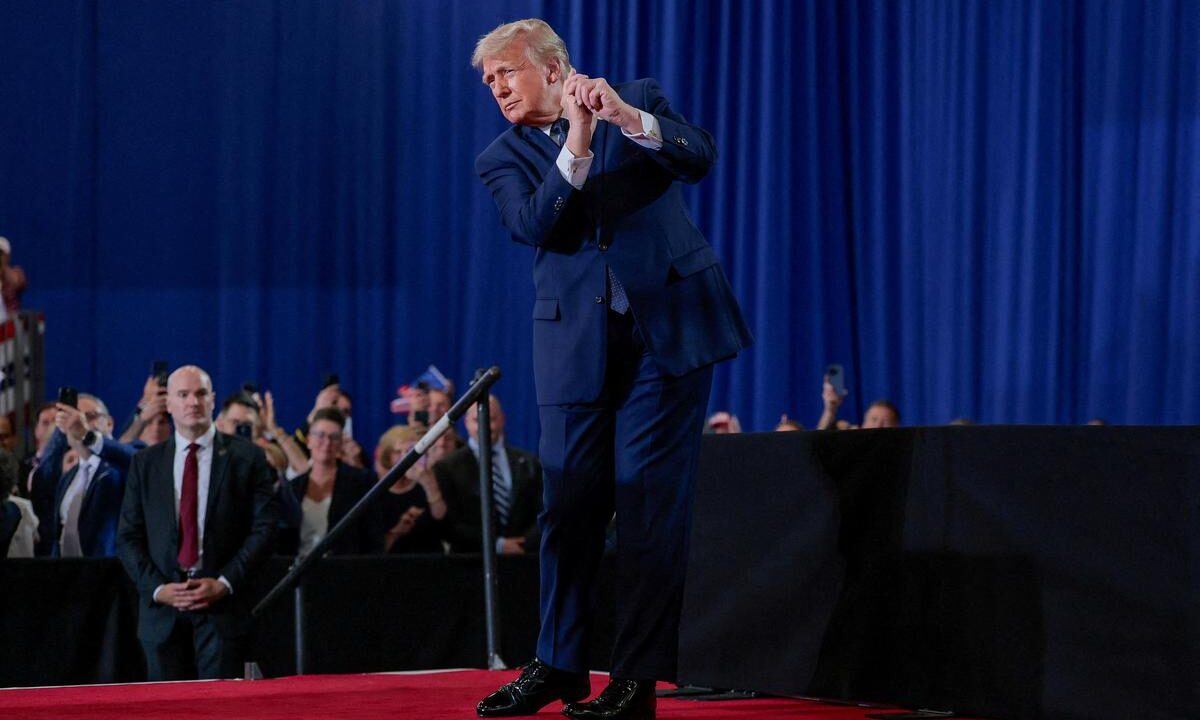 Watch: Donald Trump: I don’t mind being called a brilliant tyrant dictator, but I don’t want to be called dumb