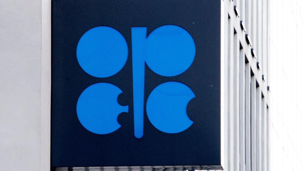 OPEC+ hikes oil production quotas without mentioning UAE pull-out