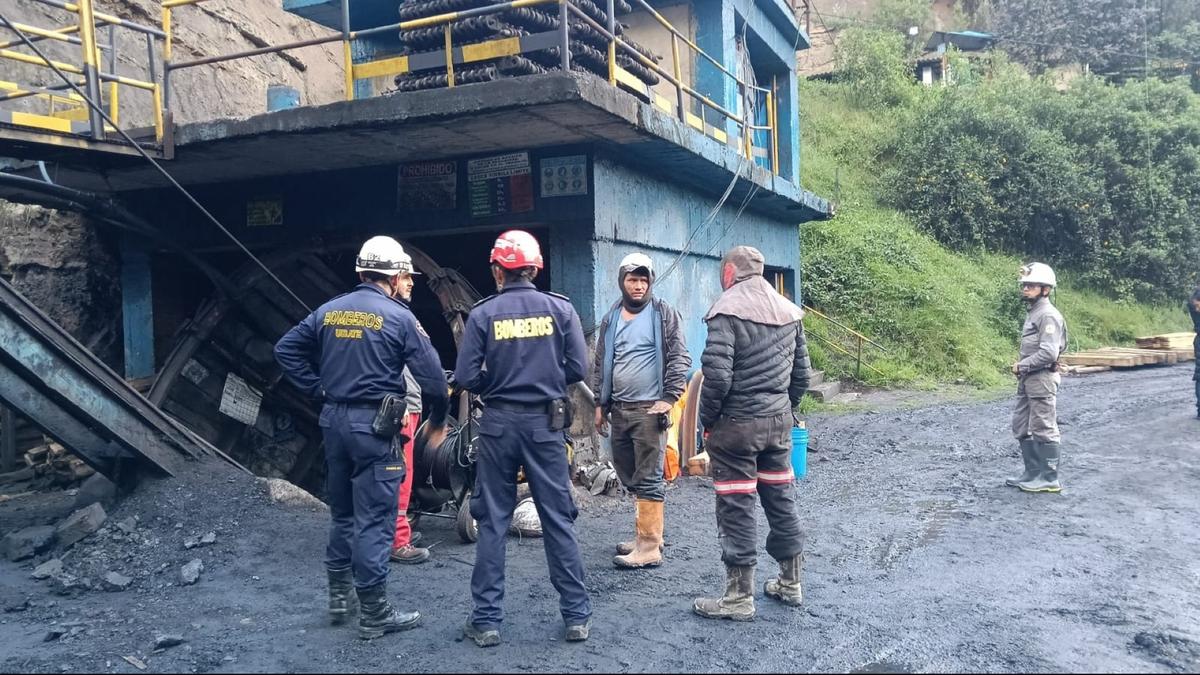 Nine killed in Colombia mine explosion: government