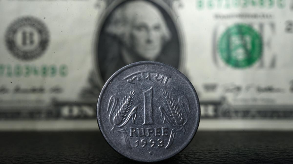 Rupee falls 11 paise to 94.95 against U.S. dollar